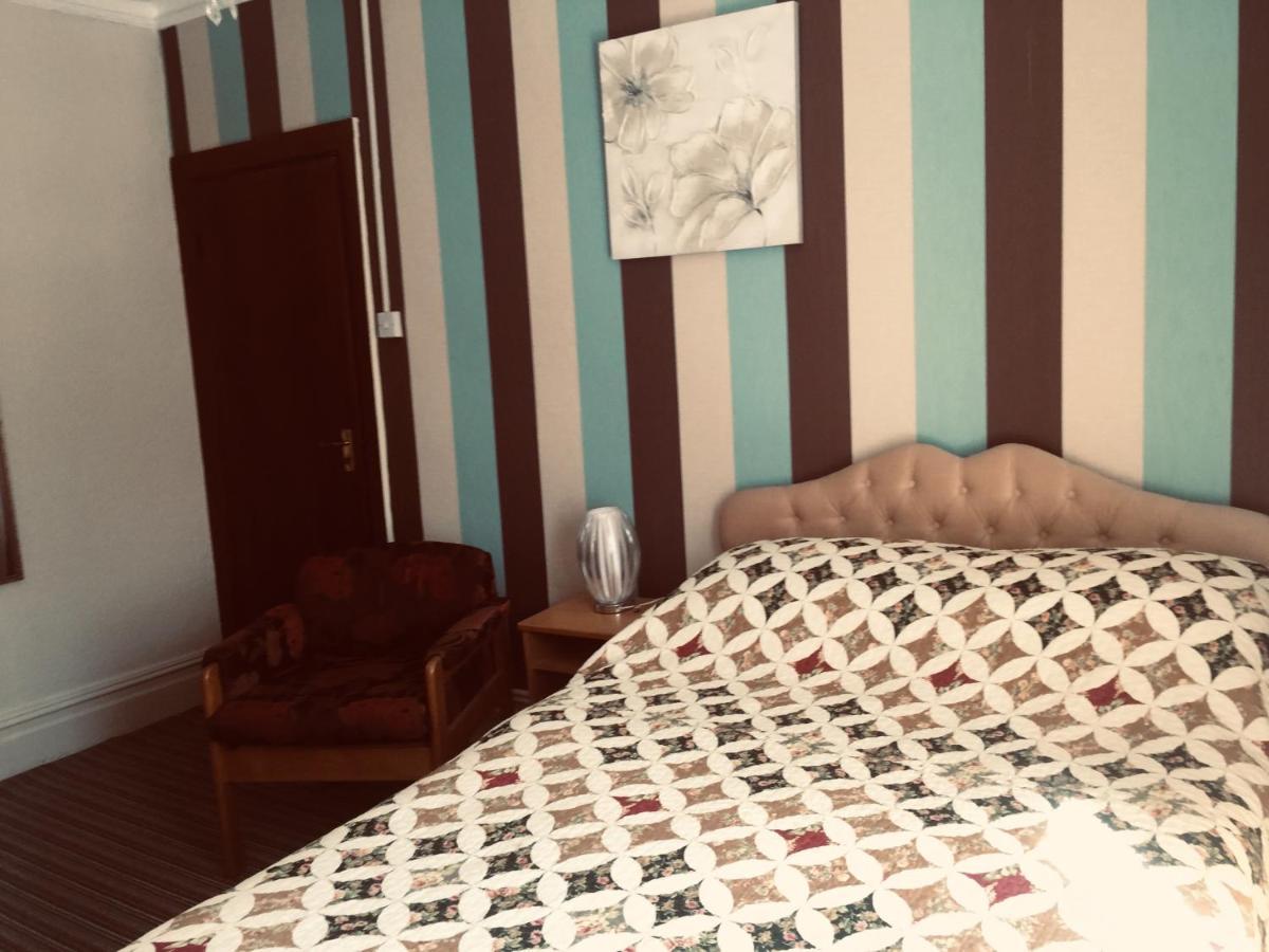 Oakleigh Hotel Blackpool Buitenkant foto
