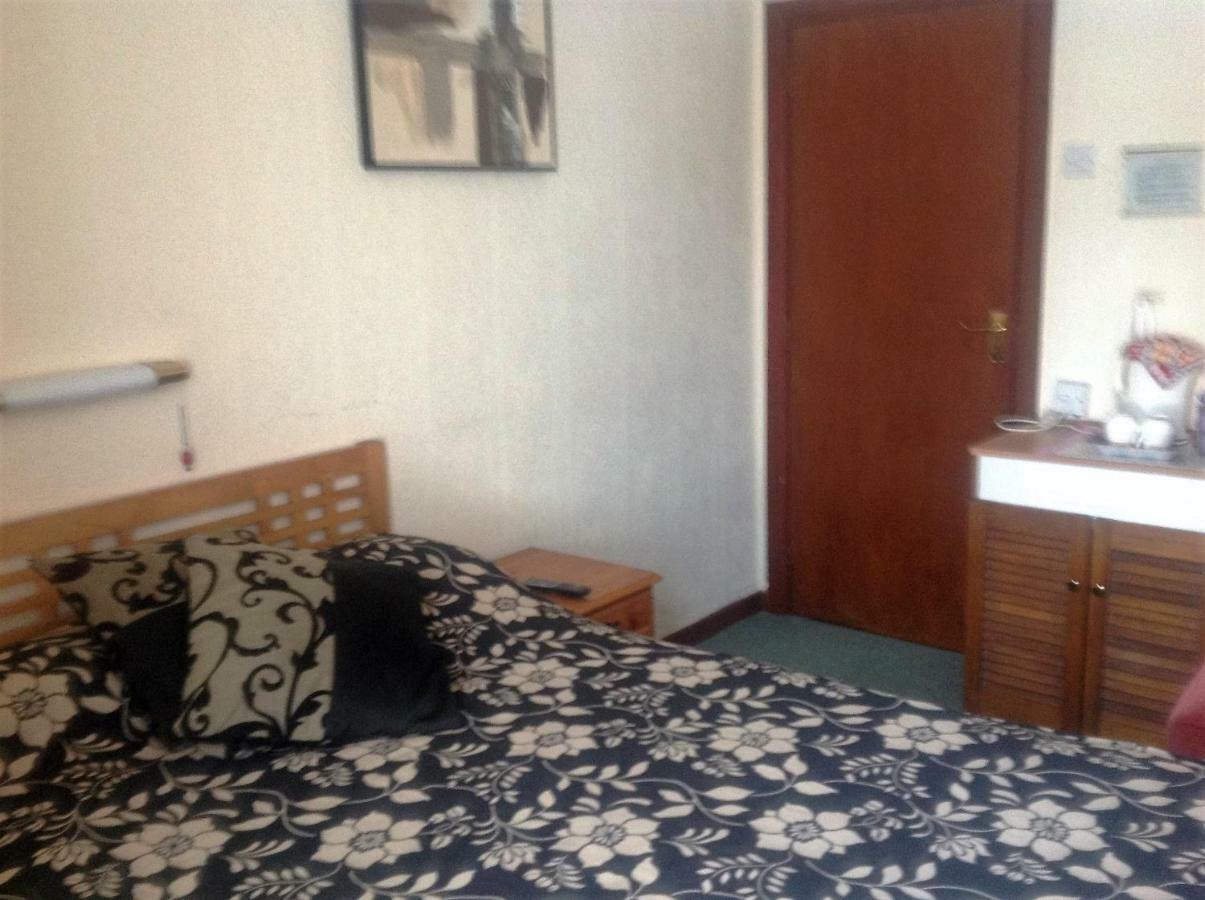 Oakleigh Hotel Blackpool Buitenkant foto